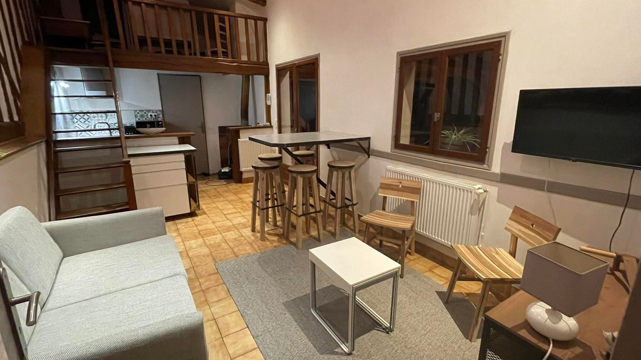 Photo of Livingroom in Louze