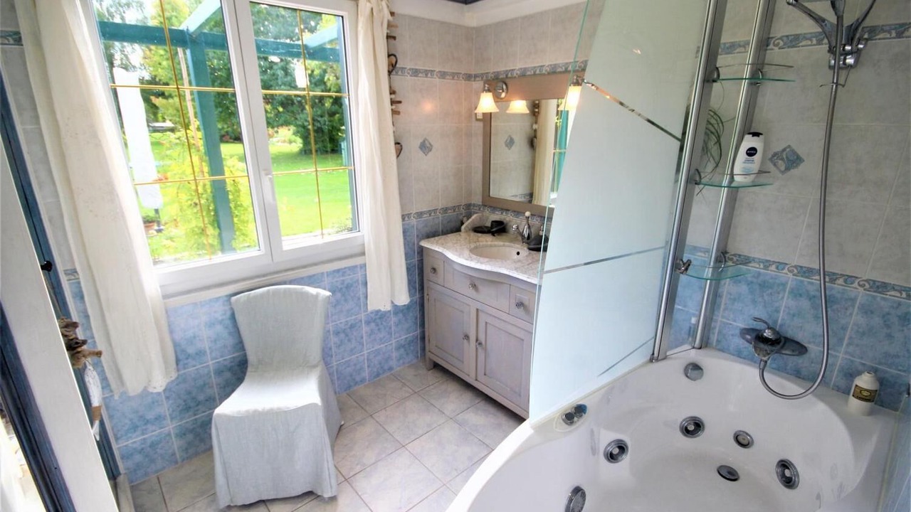 Photo of Bathroom in Saint-Hellier
