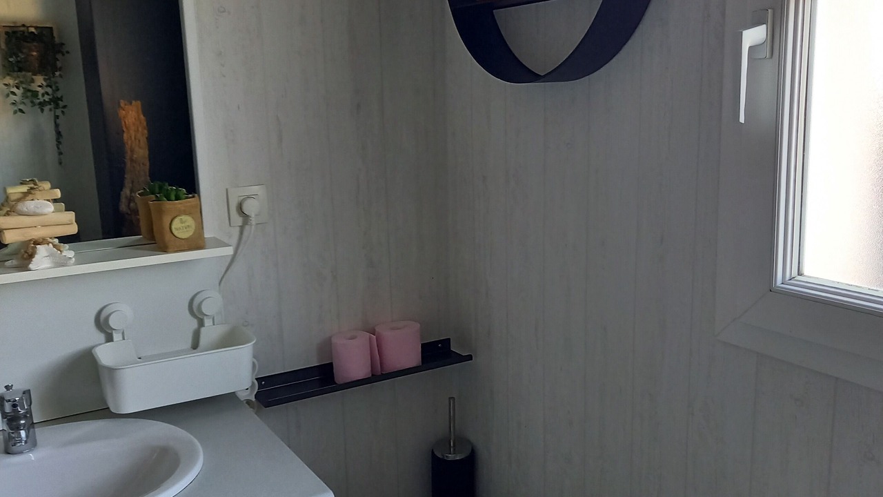 Photo of Bathroom in Bois-Guillaume