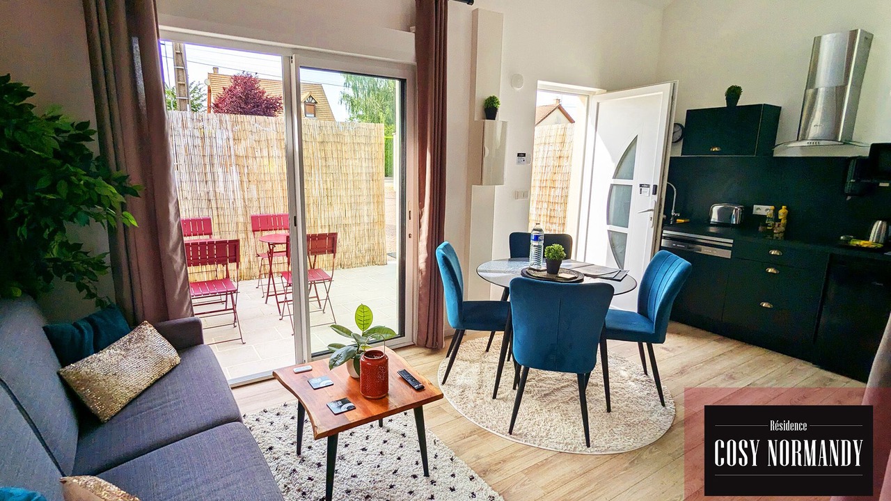 Photo of Livingroom in Bois-Jerome-Saint-Ouen