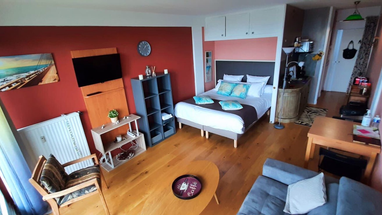 Photo of Bedroom in Trouville-sur-Mer
