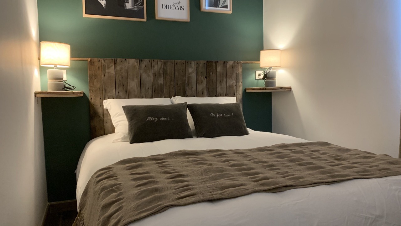 Photo of Bedroom in Amiens