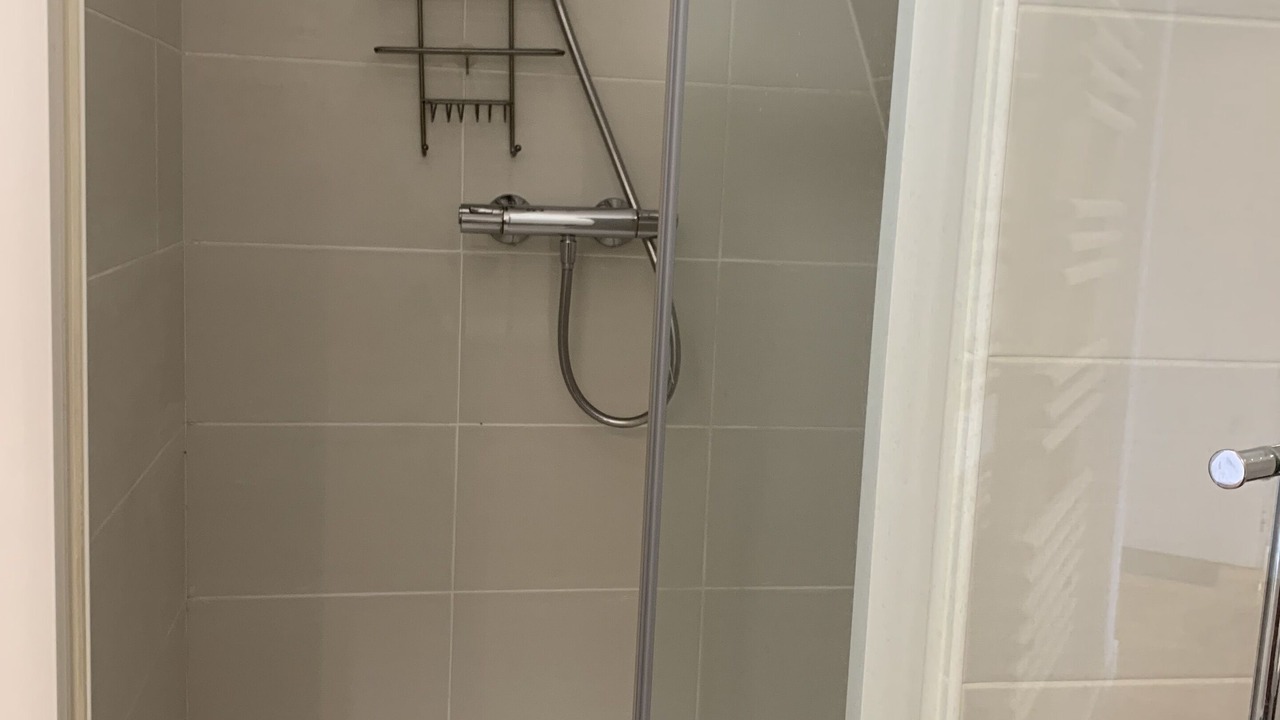 Photo of Bathroom in Saint-Cyr-l'Ecole
