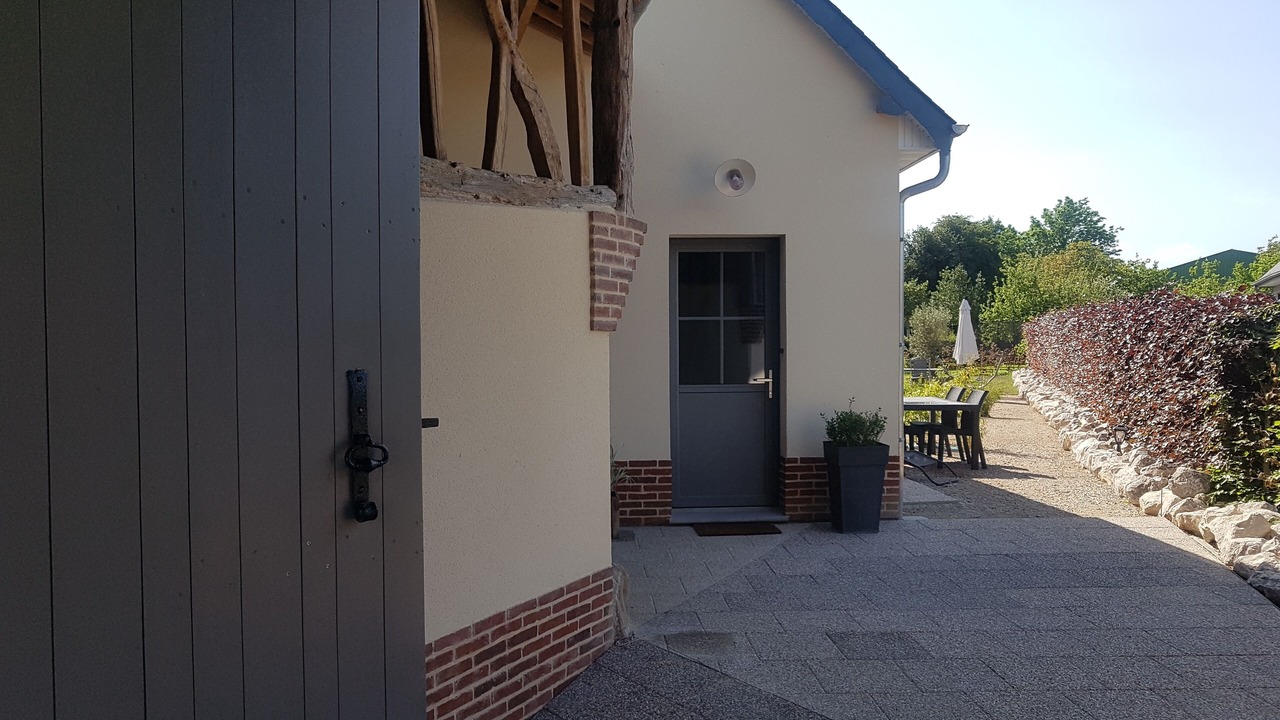 Photo of Patio Balcony in Bouillancourt-en-Sery