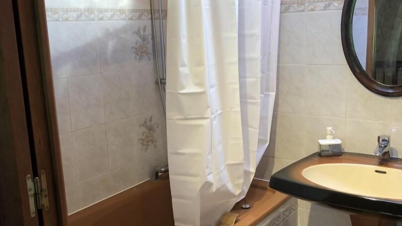 Photo of Bathroom in Olizy-Primat