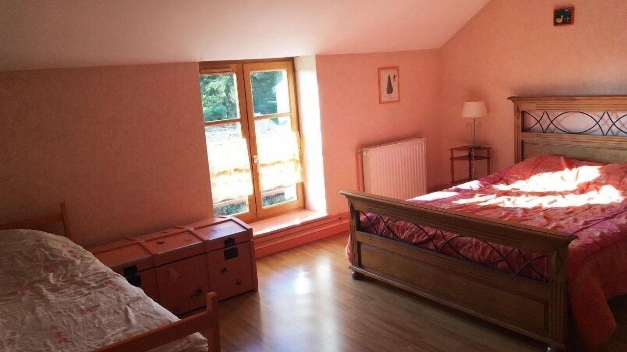 Photo of Bedroom in La Neuville-aux-Joutes