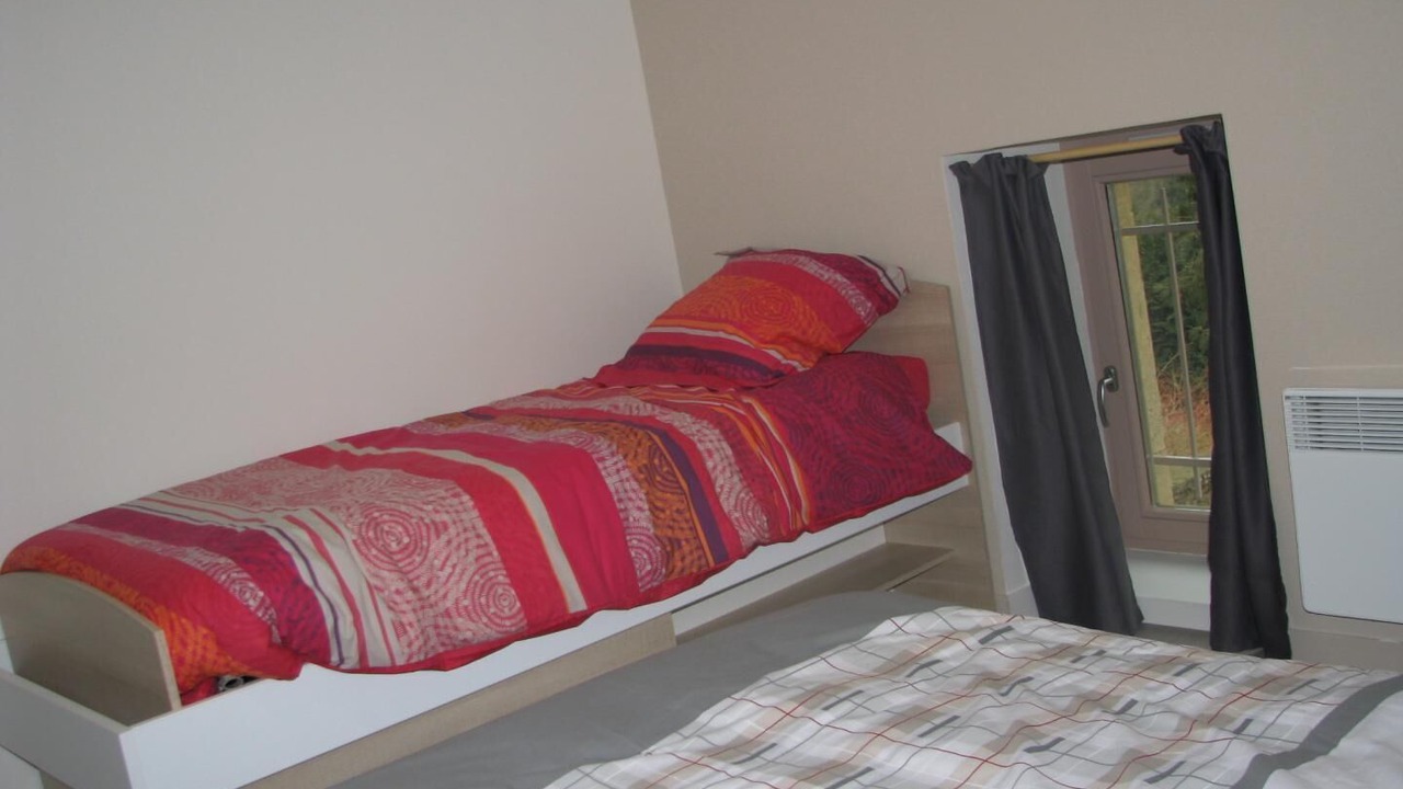 Photo of Bedroom in Puilly-et-Charbeaux