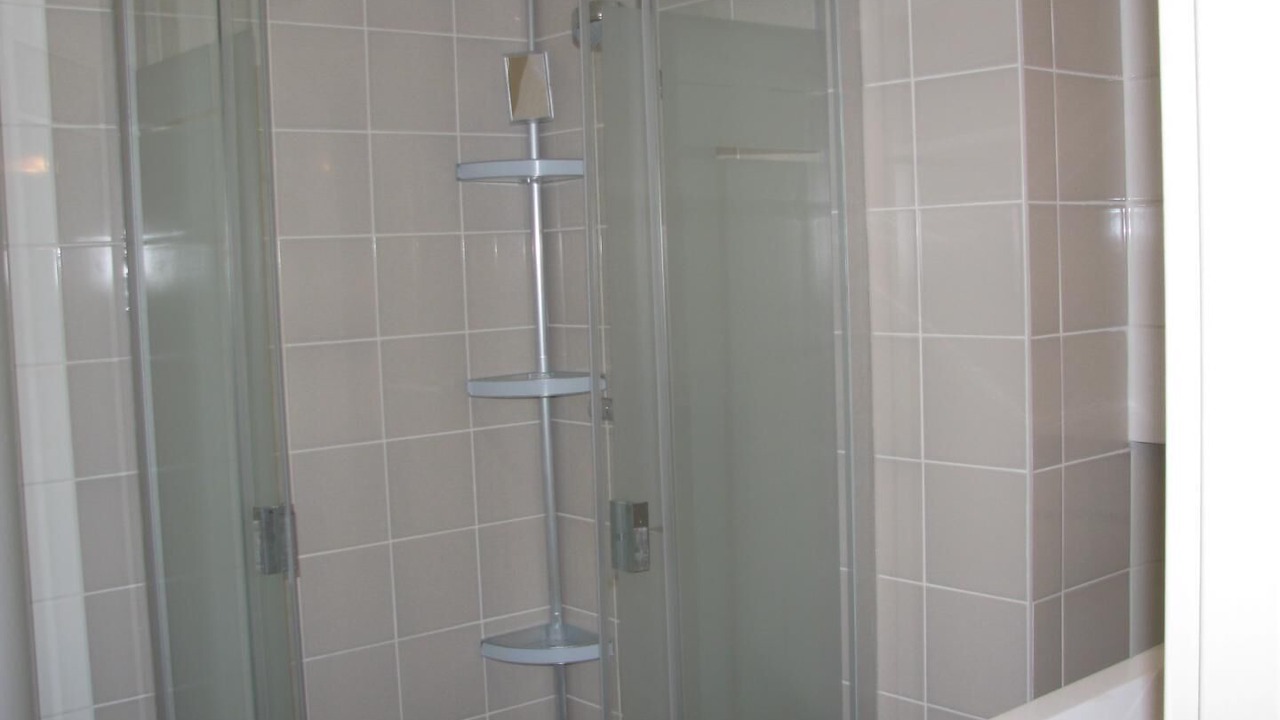 Photo of Bathroom in Puilly-et-Charbeaux