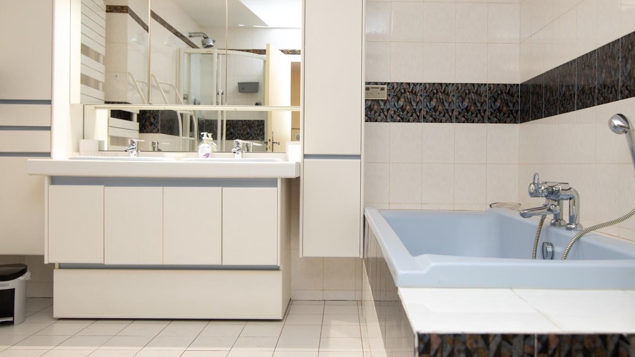 Photo of Bathroom in L'Echelle