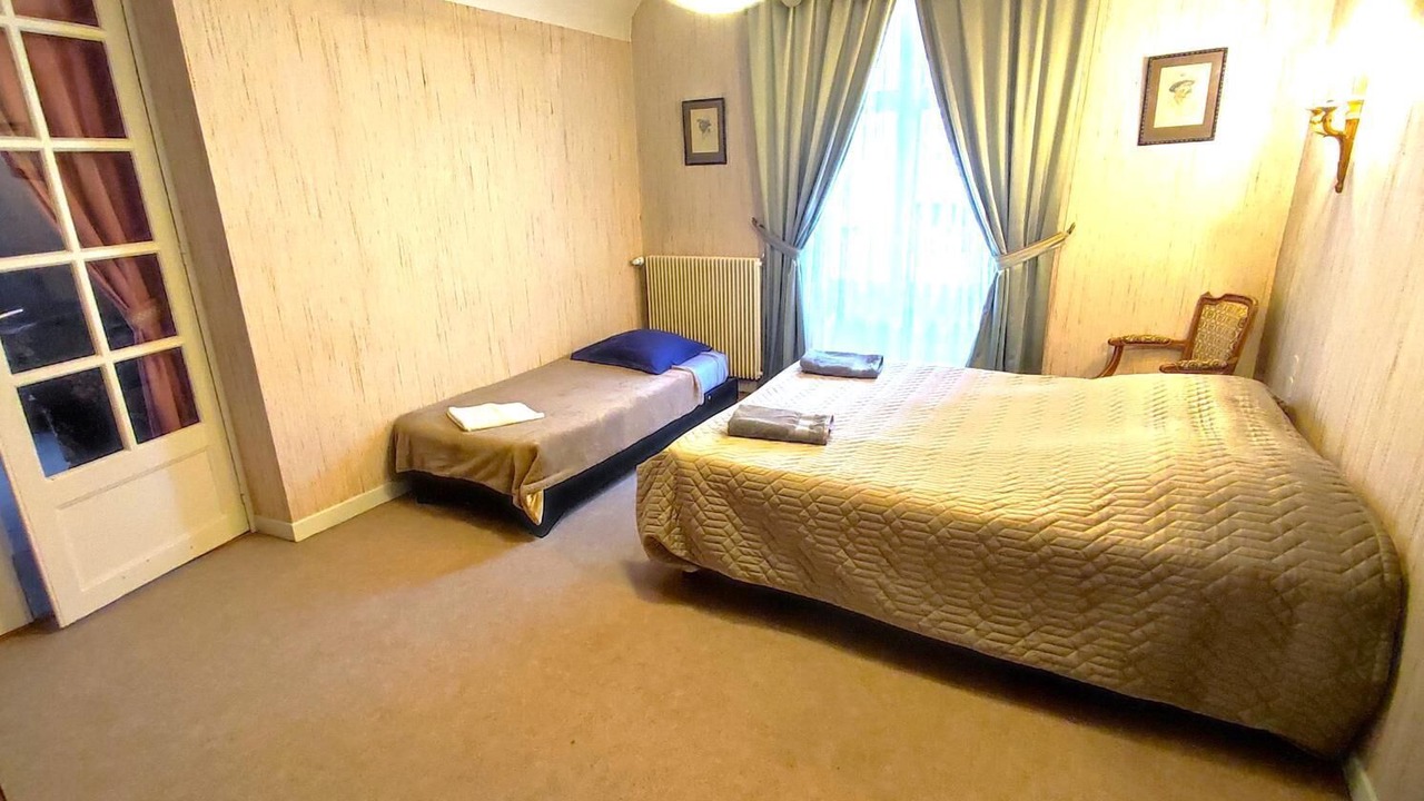 Photo of Bedroom in Charleville-Mezieres