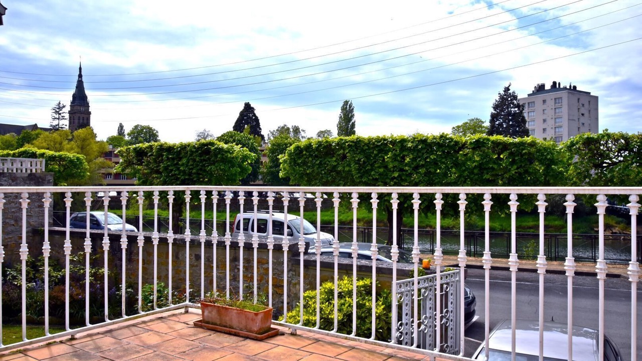 Photo of Outdoor in Charleville-Mezieres