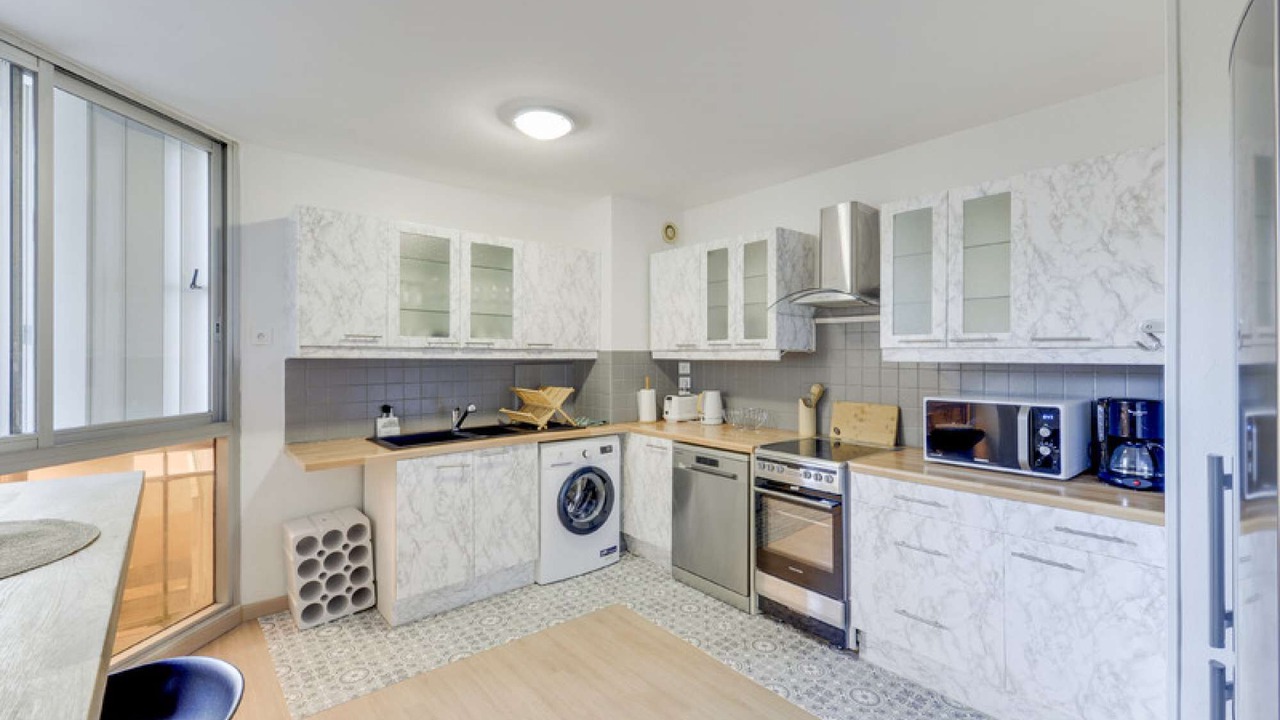 Photo of Kitchen in Saint-Germain-en-Laye