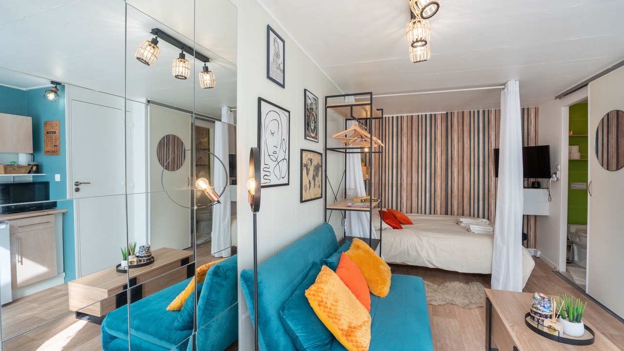 Photo of Bedroom in Charleville-Mezieres