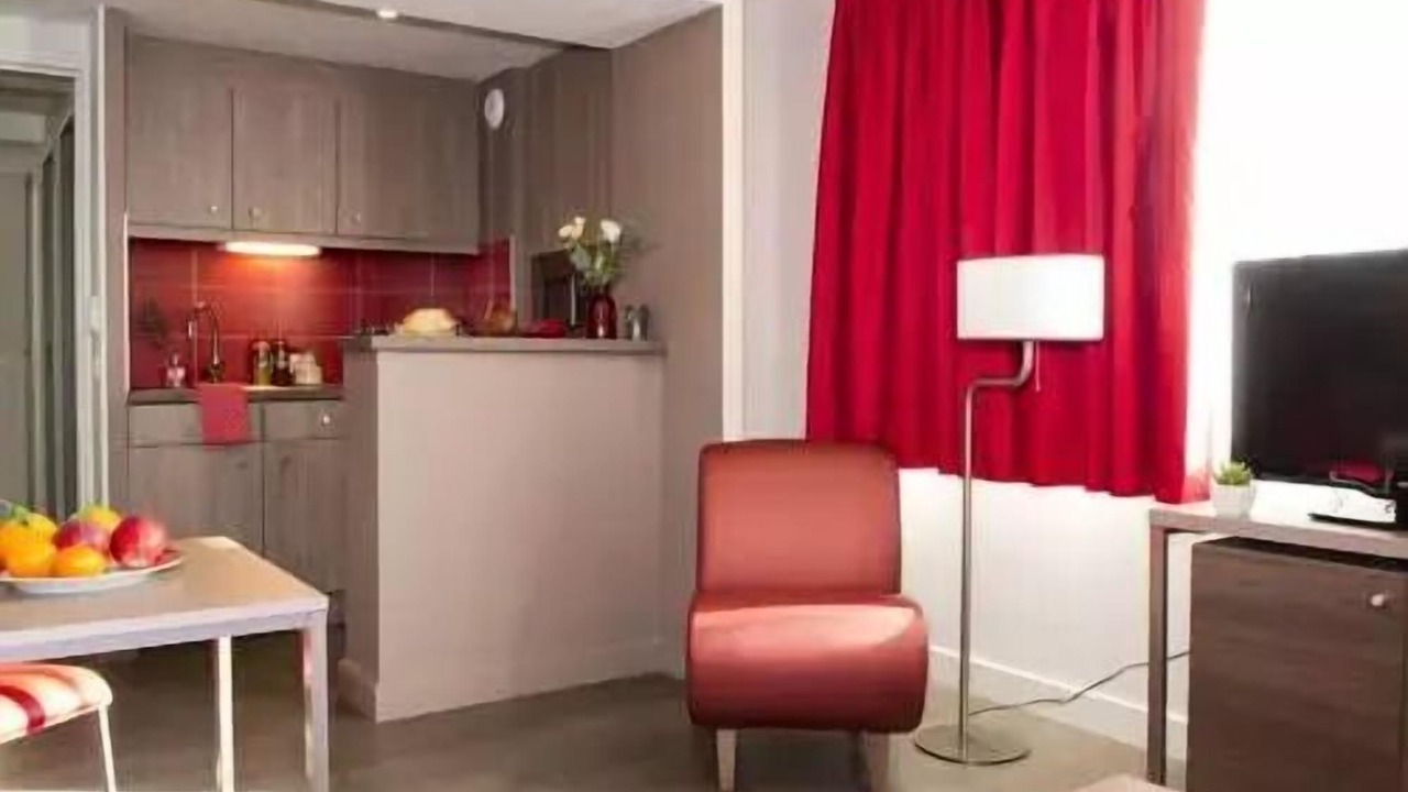 Photo of Livingroom in Caen City Centre
