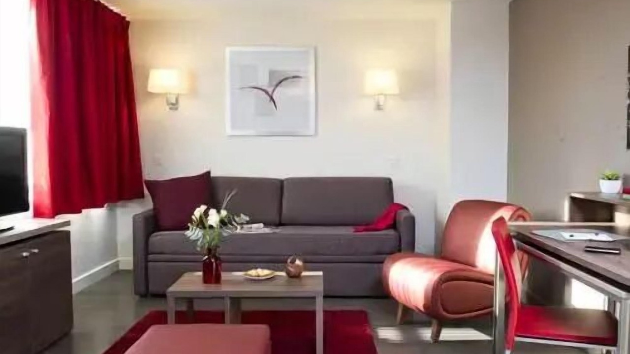 Photo of Livingroom in Caen City Centre