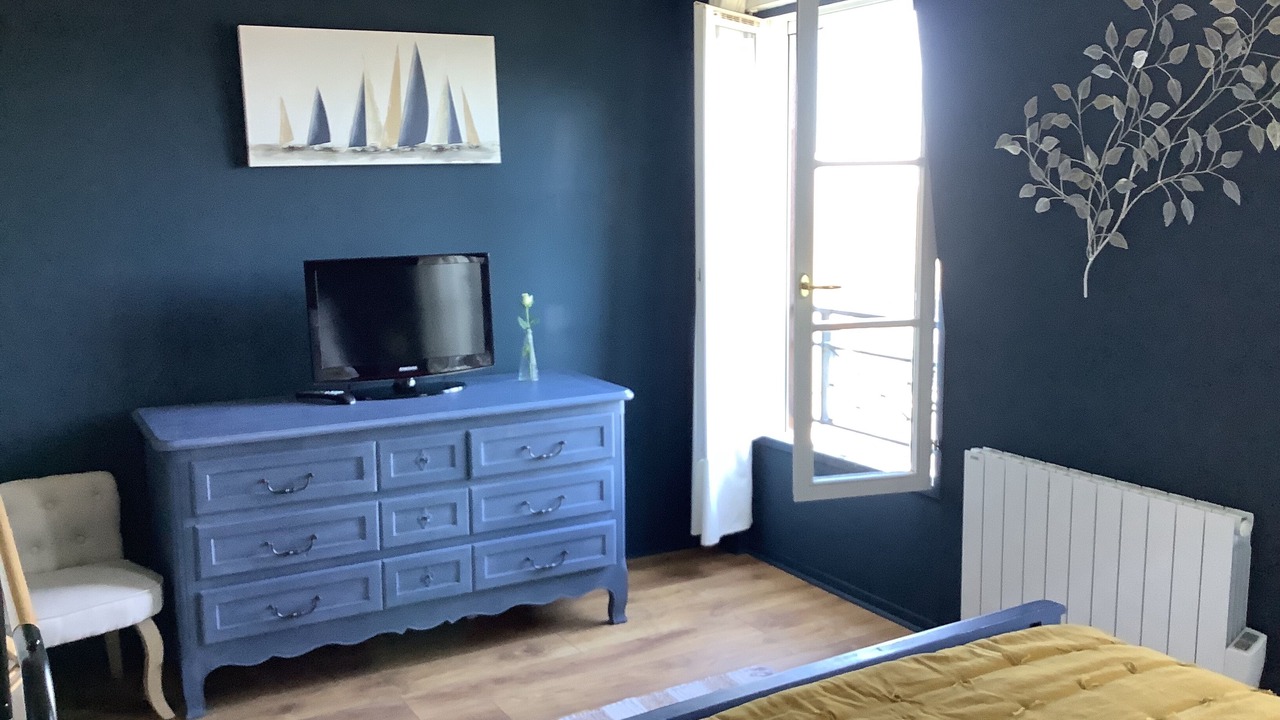 Photo of Bedroom in Honfleur