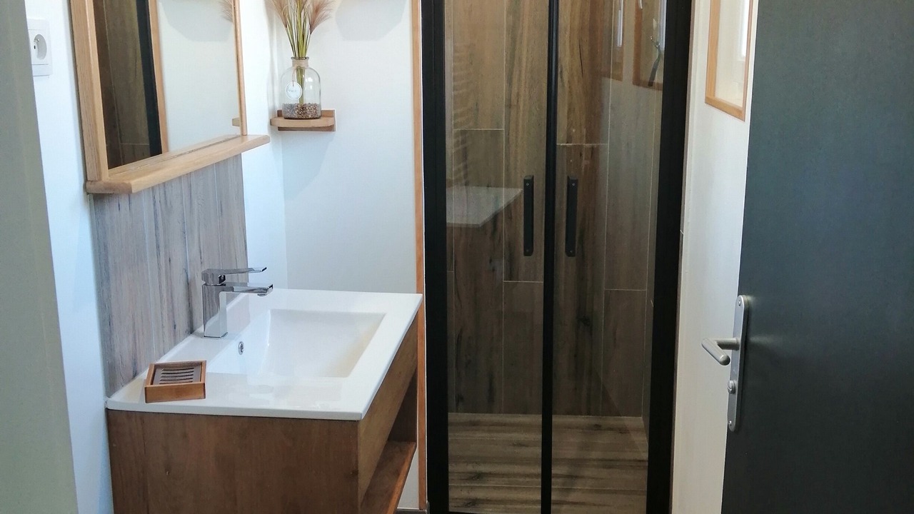 Photo of Bathroom in Friville-Escarbotin