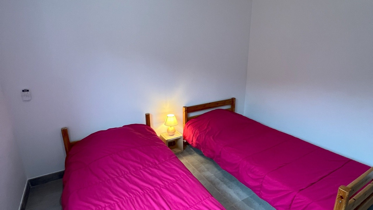 Photo of Bedroom in Sampzon