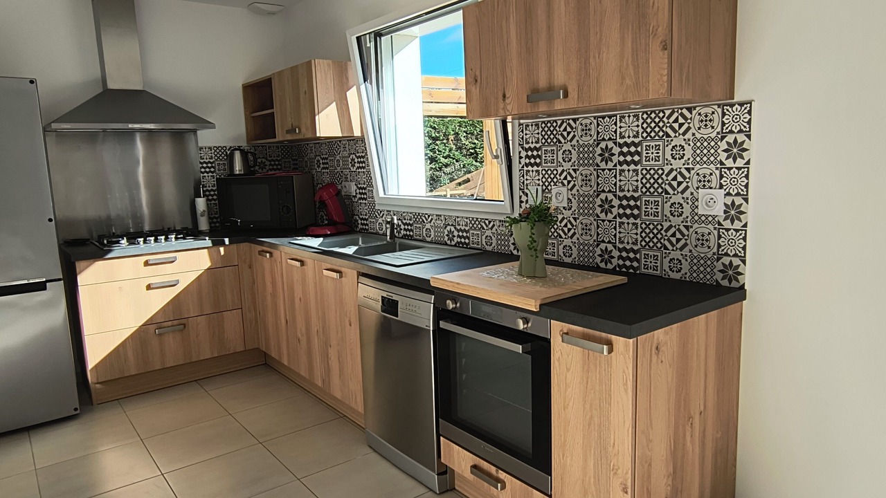 Photo of Kitchen in Sainte-Cecile-Plage