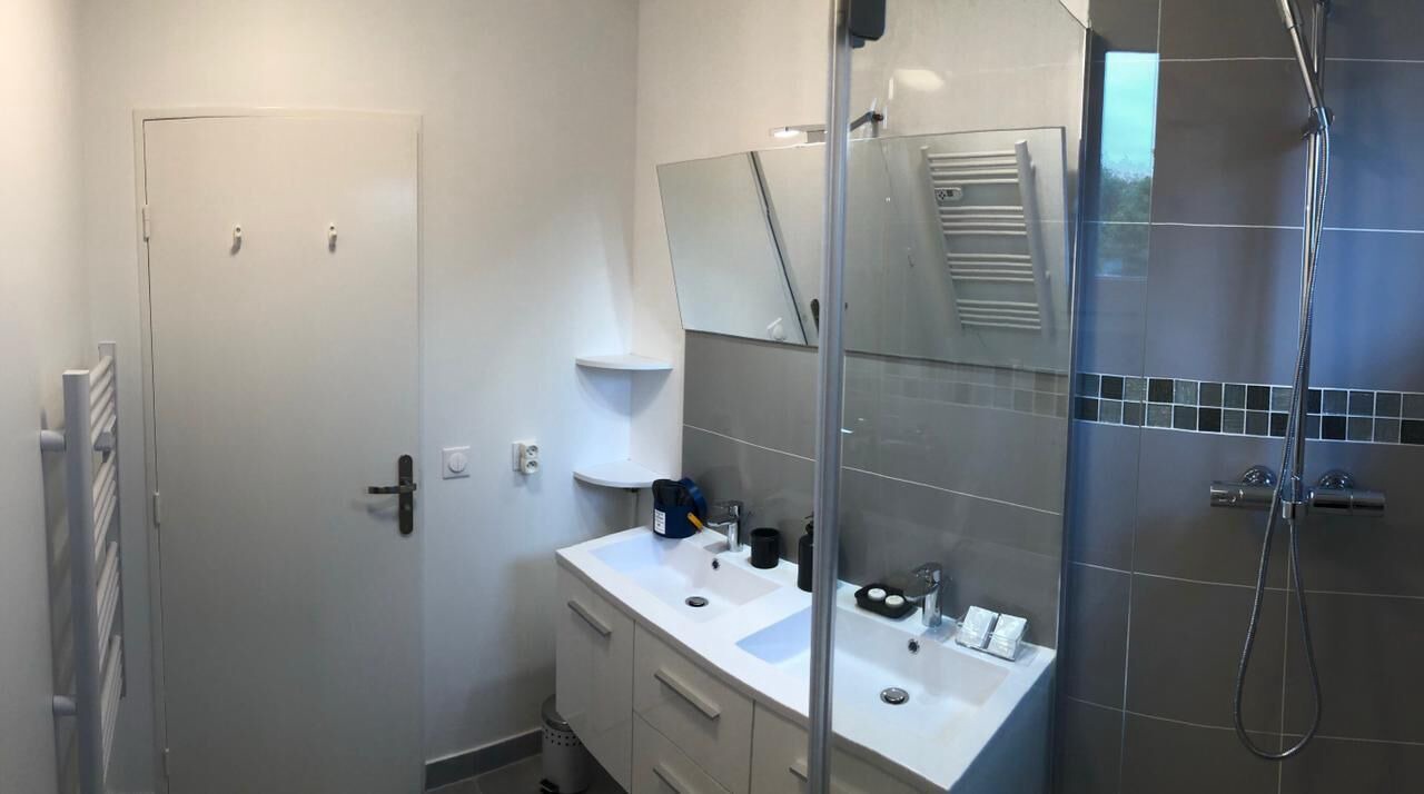 Photo of Bathroom in Bailly-Romainvilliers