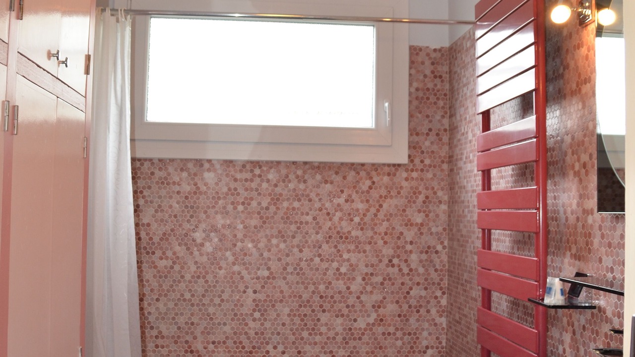 Photo of Bathroom in Sotteville-les-Rouen