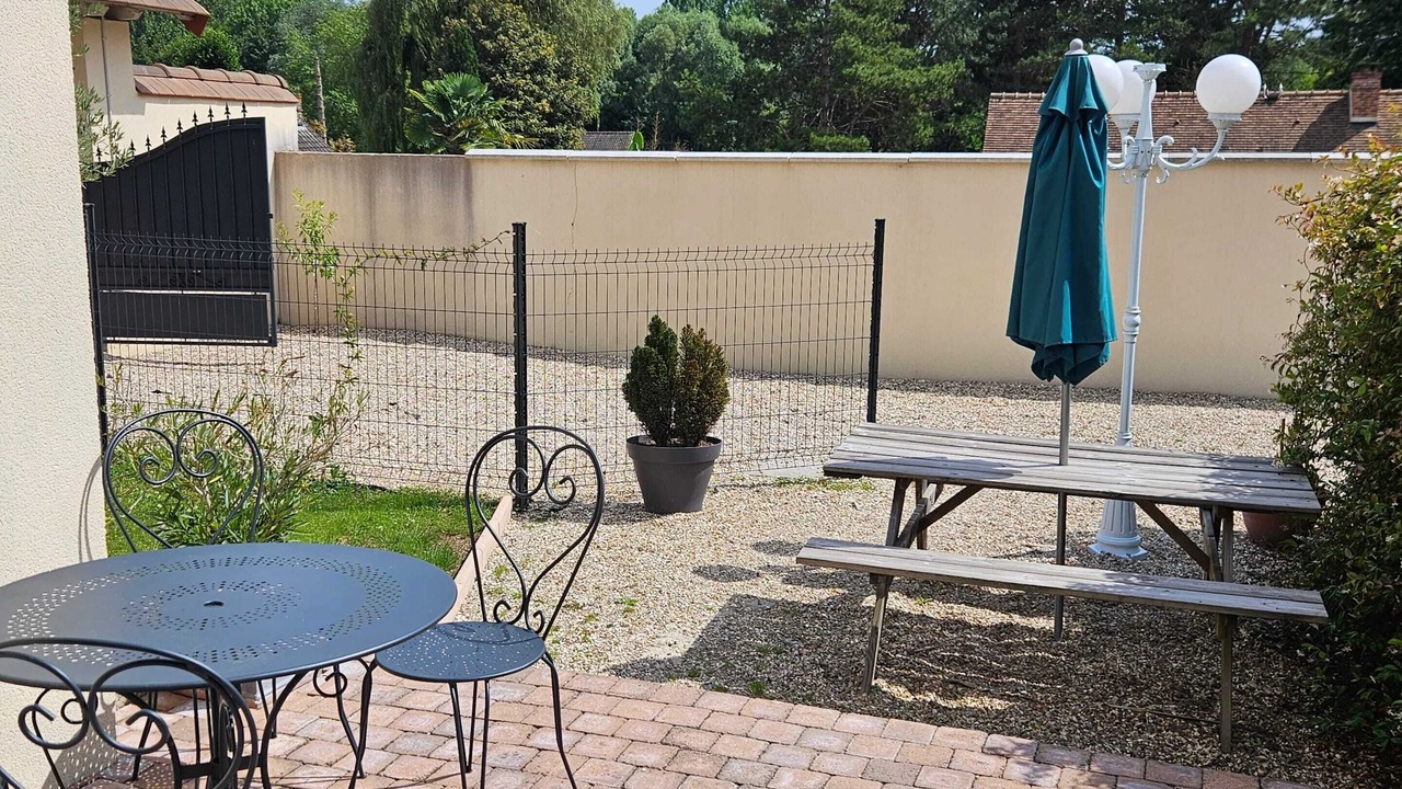 Photo of Others in Sainte-Genevieve-les-Gasny