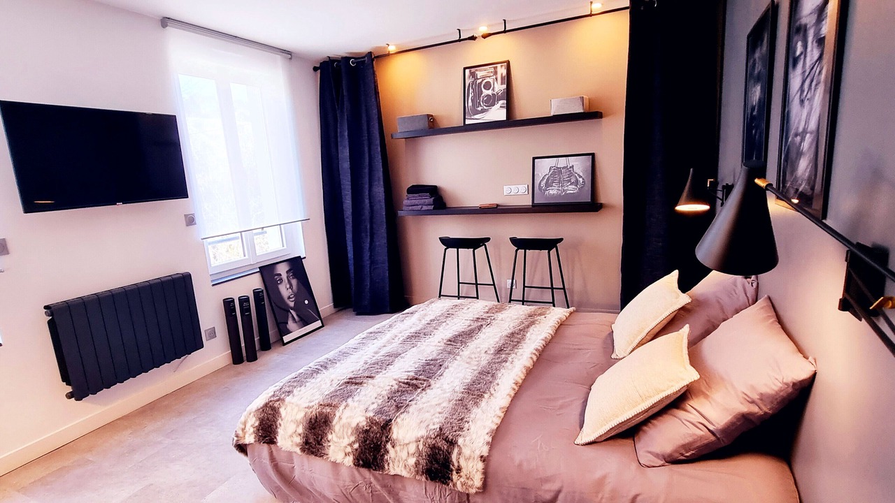 Photo of Bedroom in Cote Ouest Ormeaux