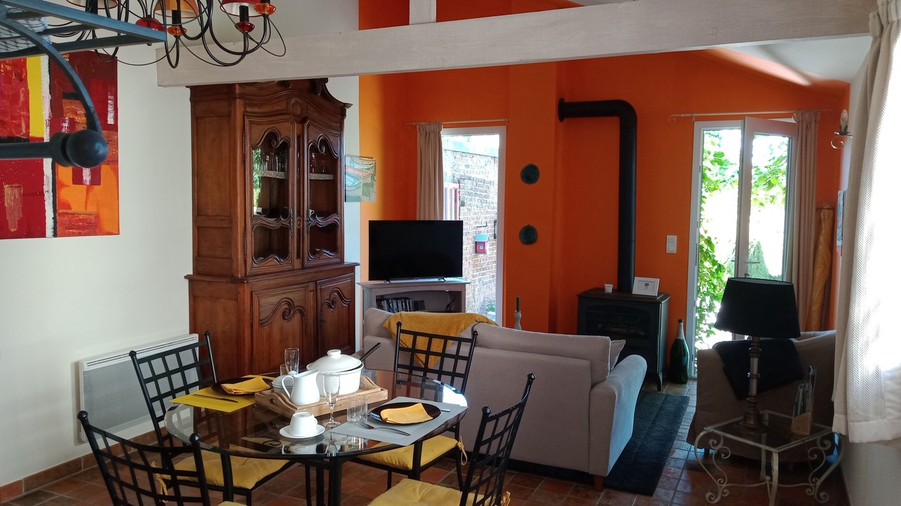 Photo of Livingroom in Mesnieres-en-Bray