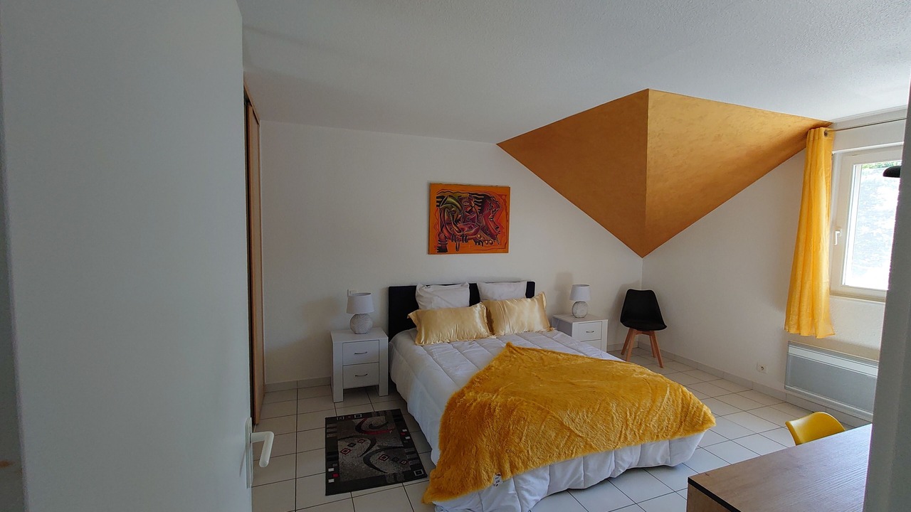 Photo of Bedroom in Amage