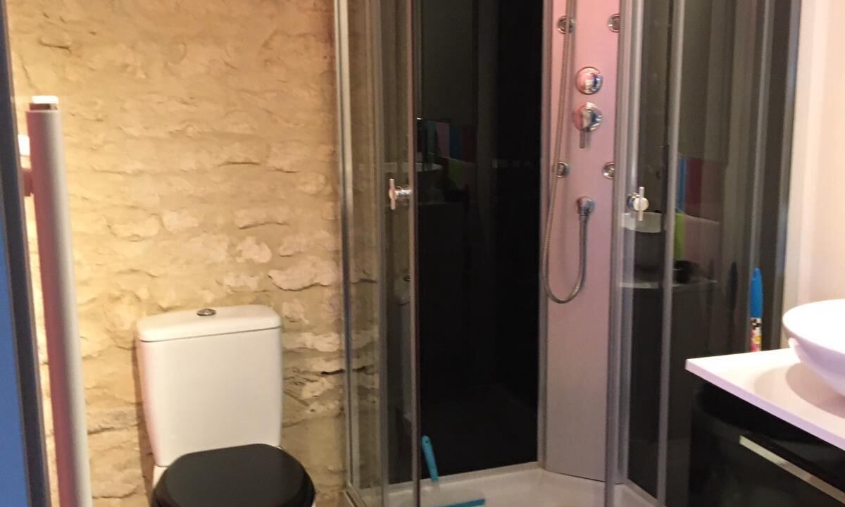 Photo of Bathroom in Geay