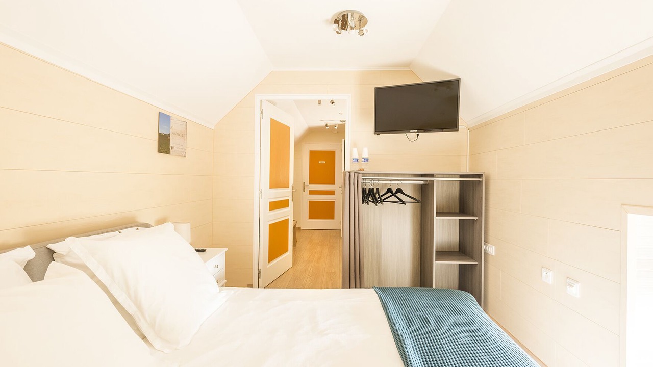 Photo of Bedroom in Corpeau