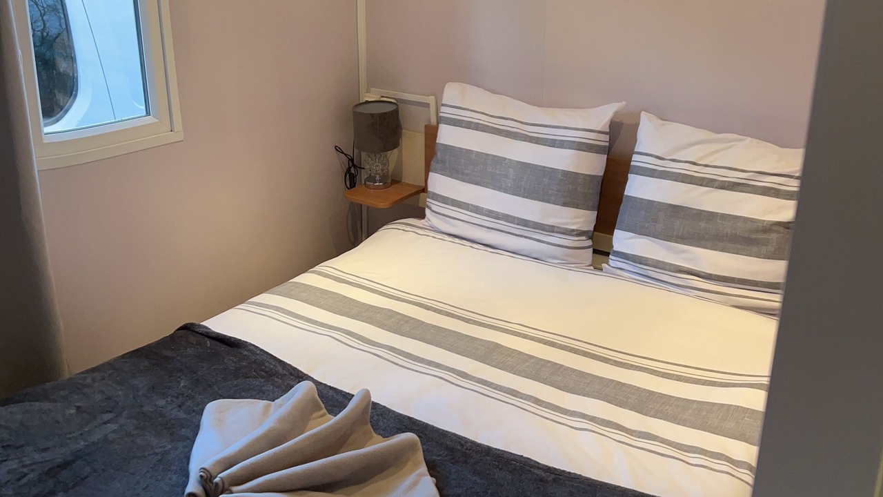 Photo of Bedroom in Saint-Cheron