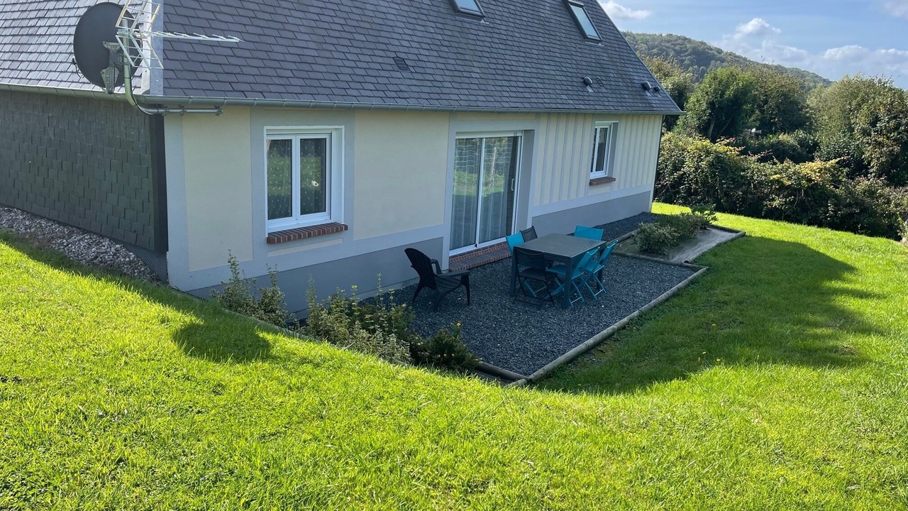 Photo of Outdoor in Fiquefleur-Equainville