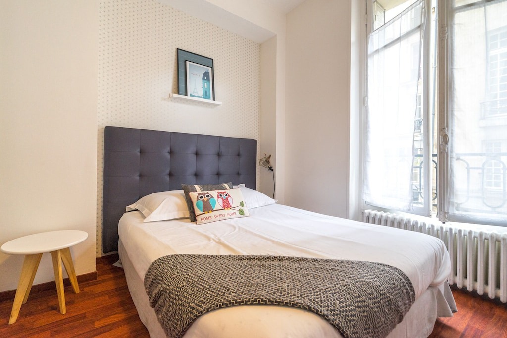 Photo of Bedroom in Marais