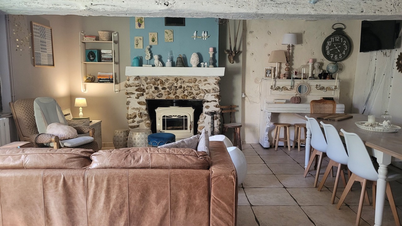 Photo of Livingroom in Saint-Romain-le-Preux