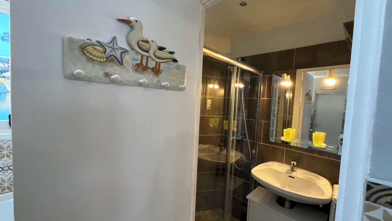 Photo of Bathroom in Mers-les-Bains