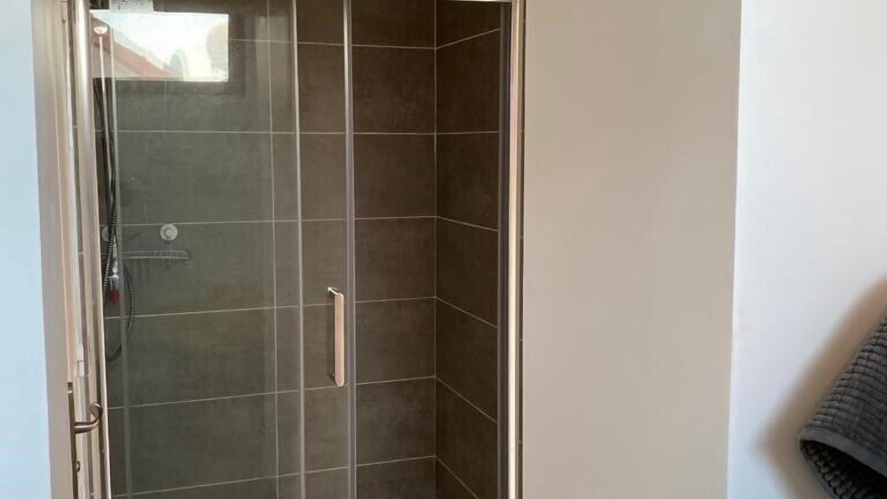 Photo of Bathroom in Centre