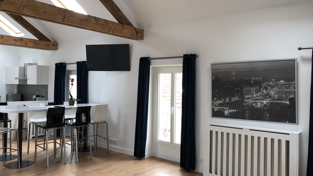Photo of Kitchen in Centre