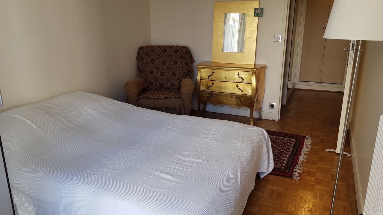 Photo of Bedroom in Gambetta