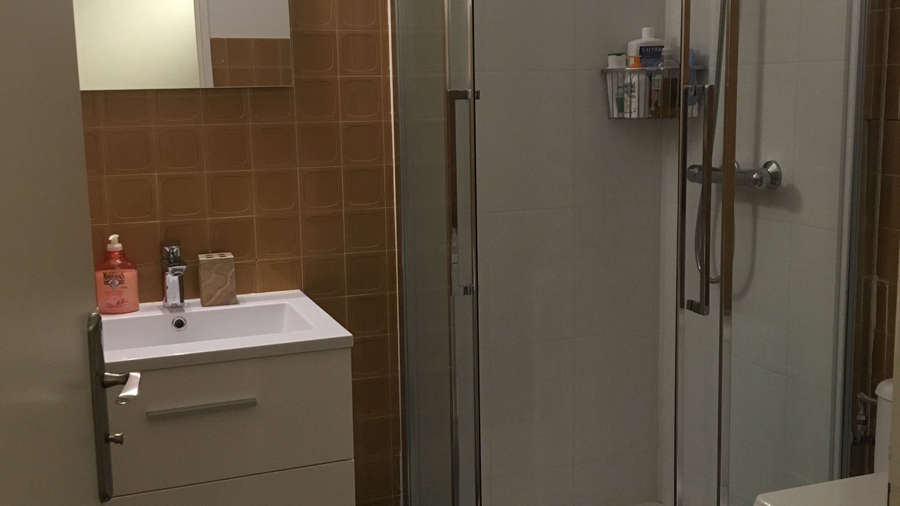 Photo of Bathroom in Gambetta