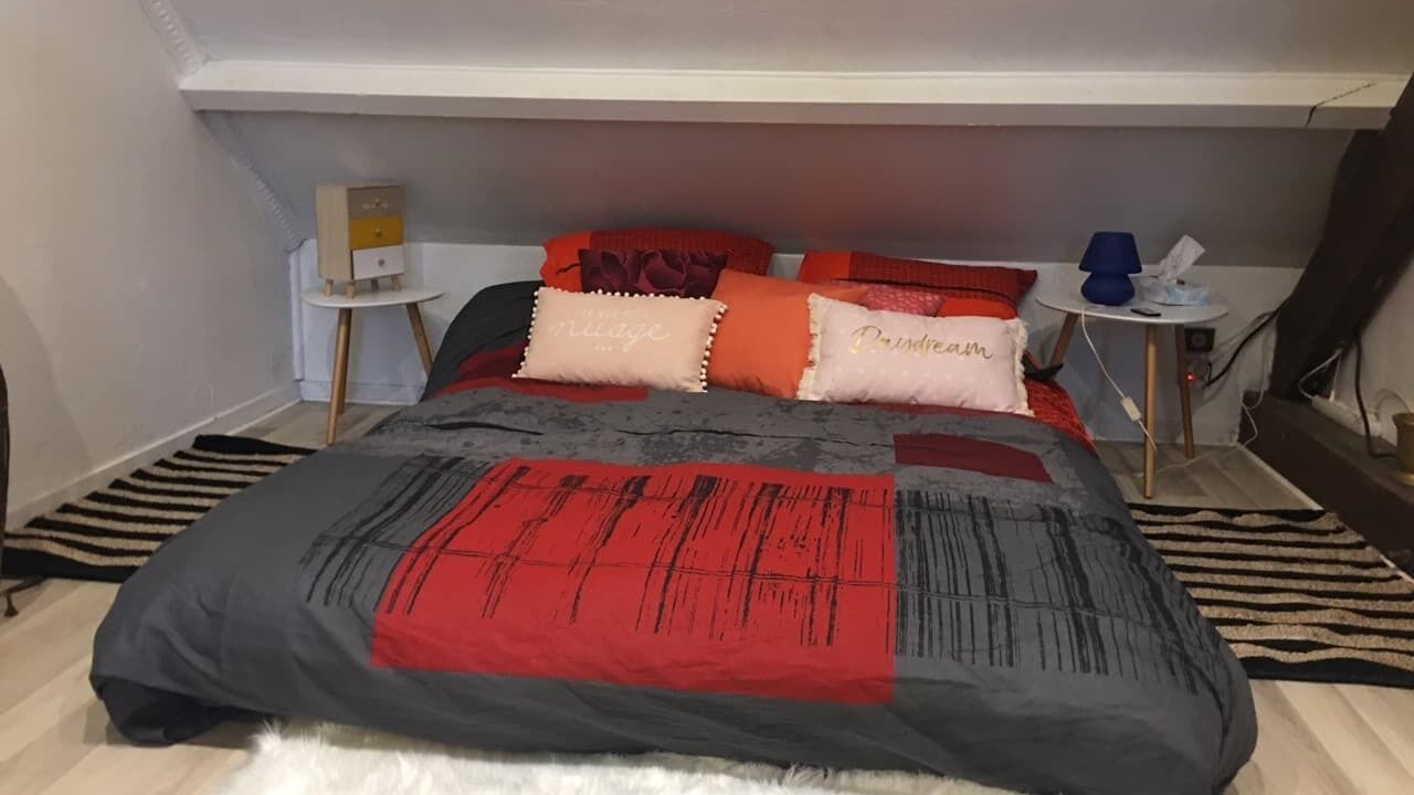 Photo of Bedroom in Villeneuve-Saint-Denis