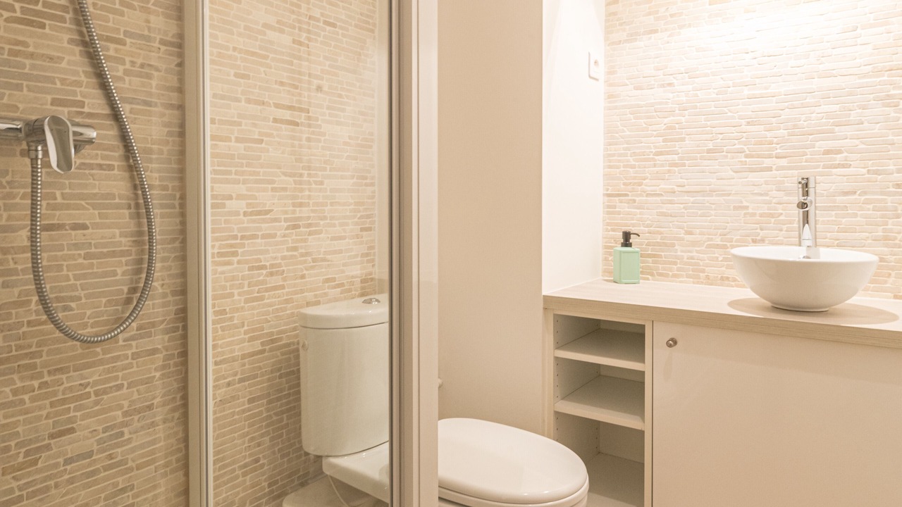 Photo of Bathroom in Necker