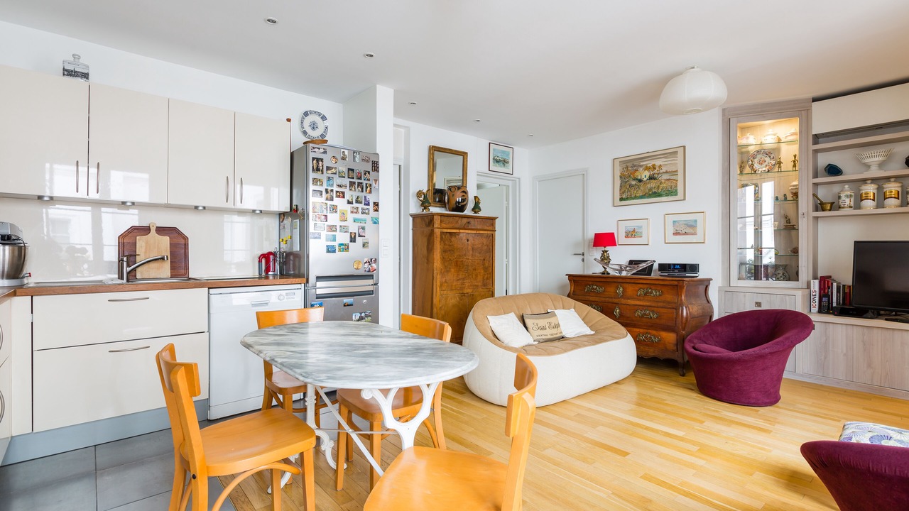 Photo of Livingroom in 8th Arrondissement