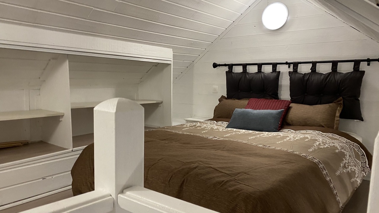 Photo of Bedroom in Faubourg-Raines