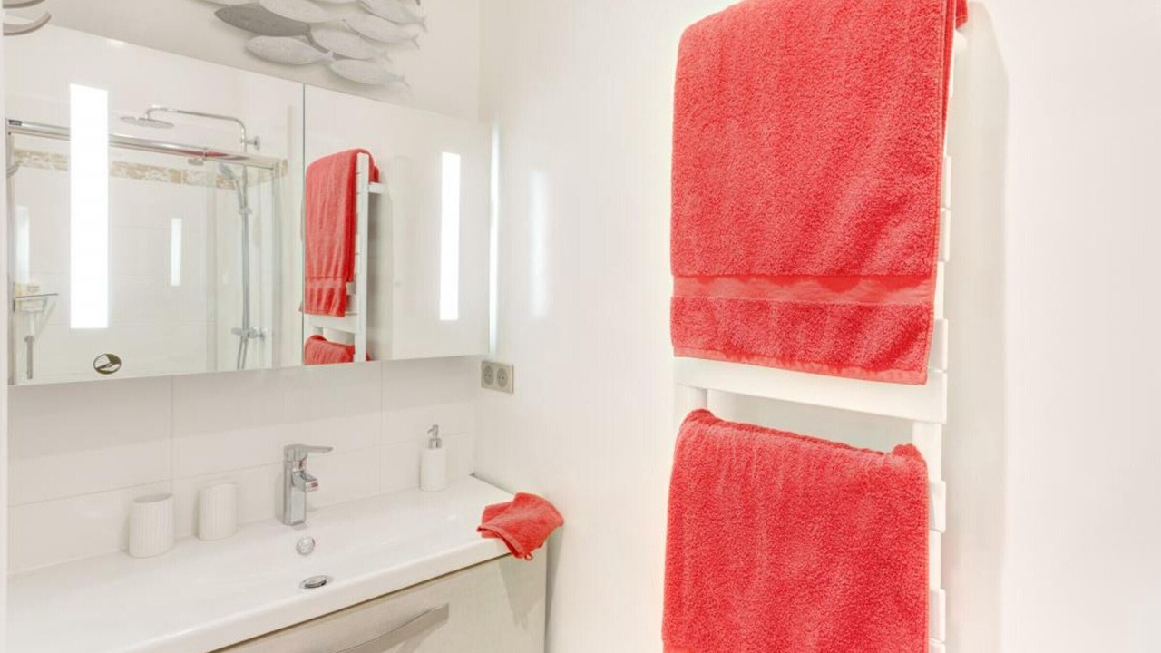 Photo of Bathroom in Chantilly