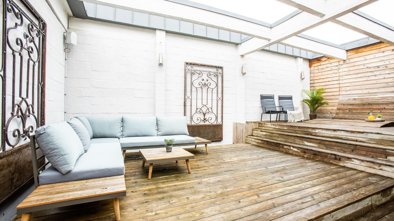 Photo of Patio Balcony in La Madeleine
