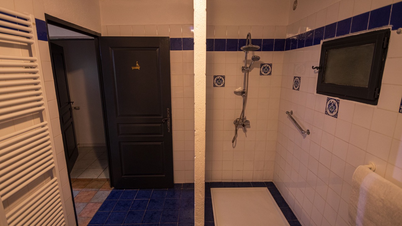 Photo of Bathroom in Gravieres