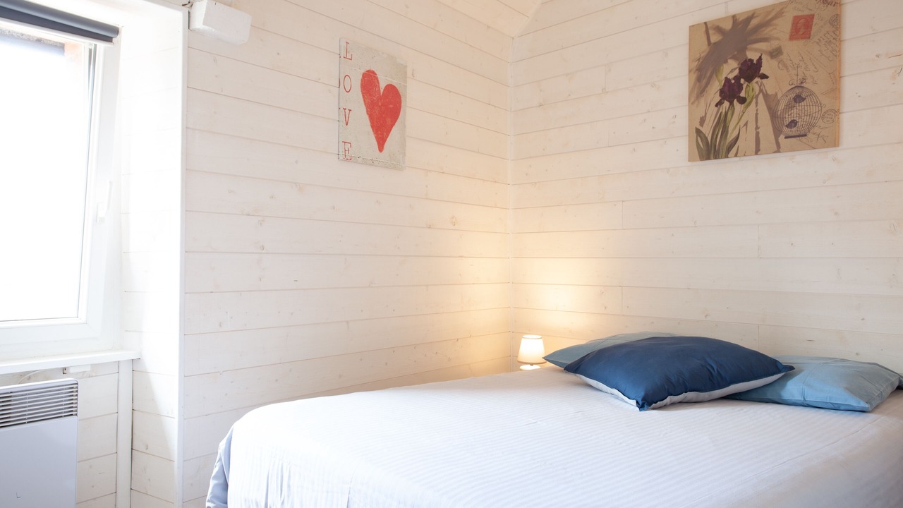 Photo of Bedroom in Fermanville