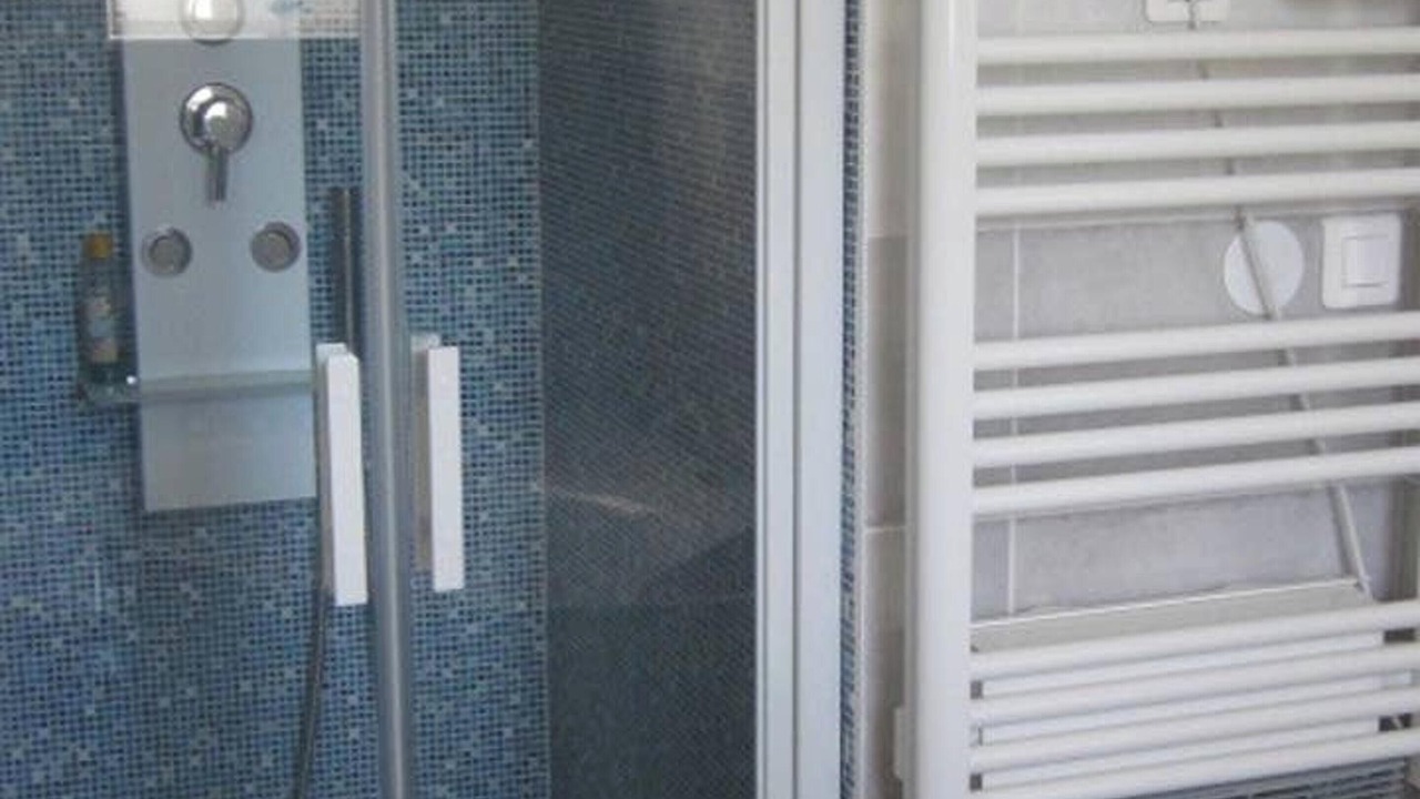Photo of Bathroom in They-sous-Montfort