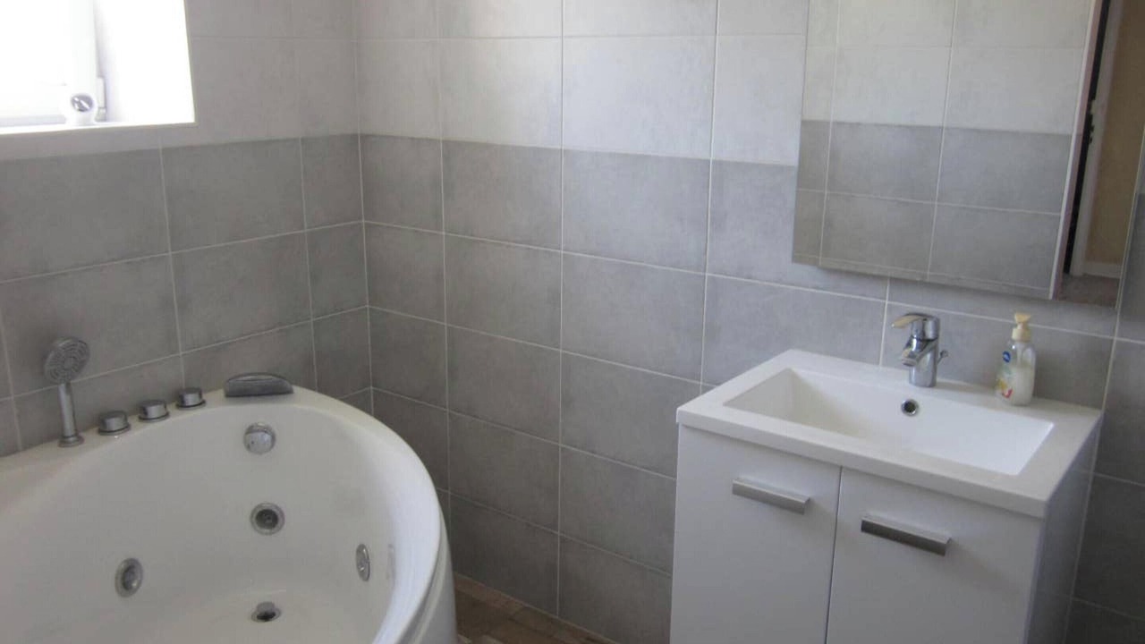 Photo of Bathroom in They-sous-Montfort